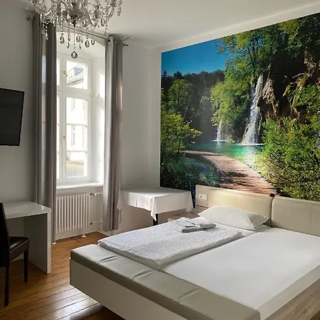 St. Hubertus 3*