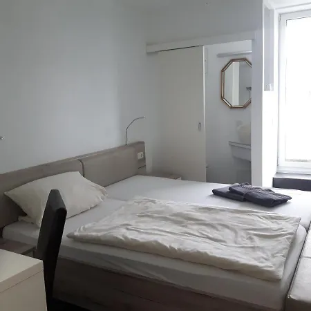 St. Hubertus ゲストハウス