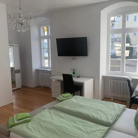 Konukevi St. Hubertus 3*